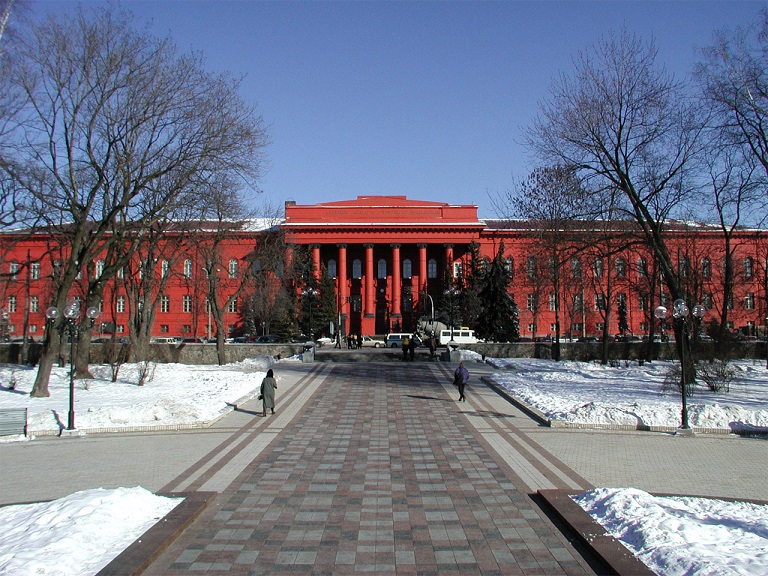 Красный корпус Киевского университета