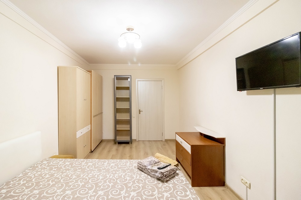 3-bedroom apartment, street Alexandra Arkhipenka 8