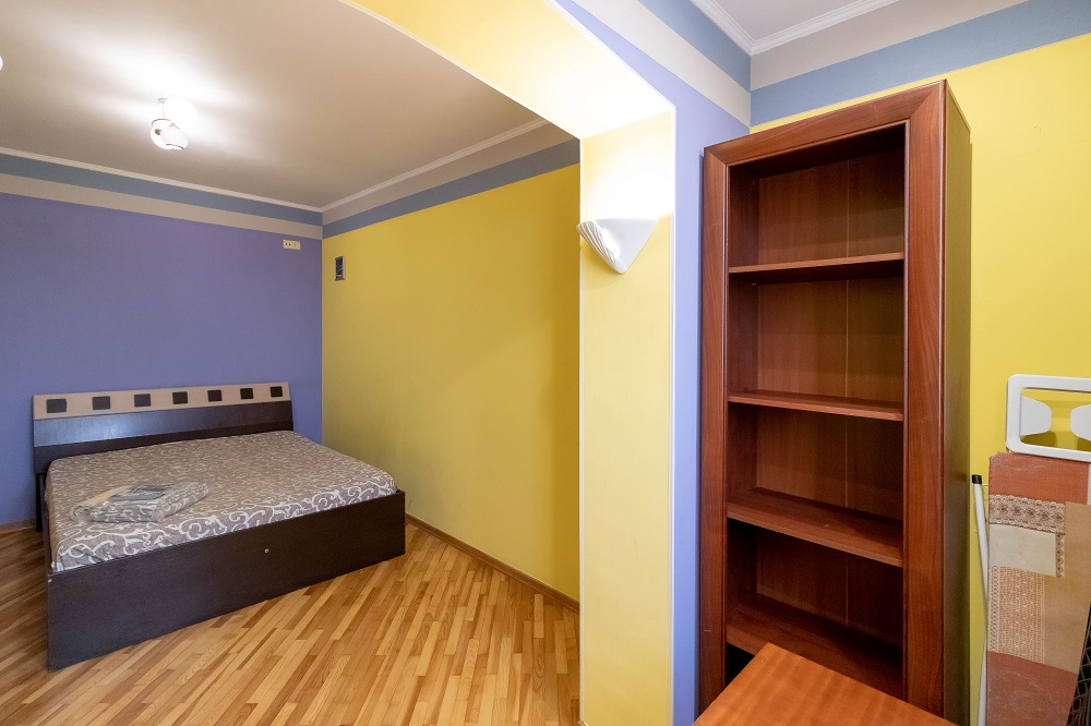 3-bedrooms apartment on the Ozerna street 8 (for navigation Obolon region)