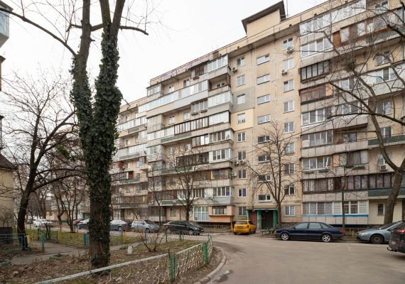 1-bedroom apartment on the street. st. Geroev Dnepra 3