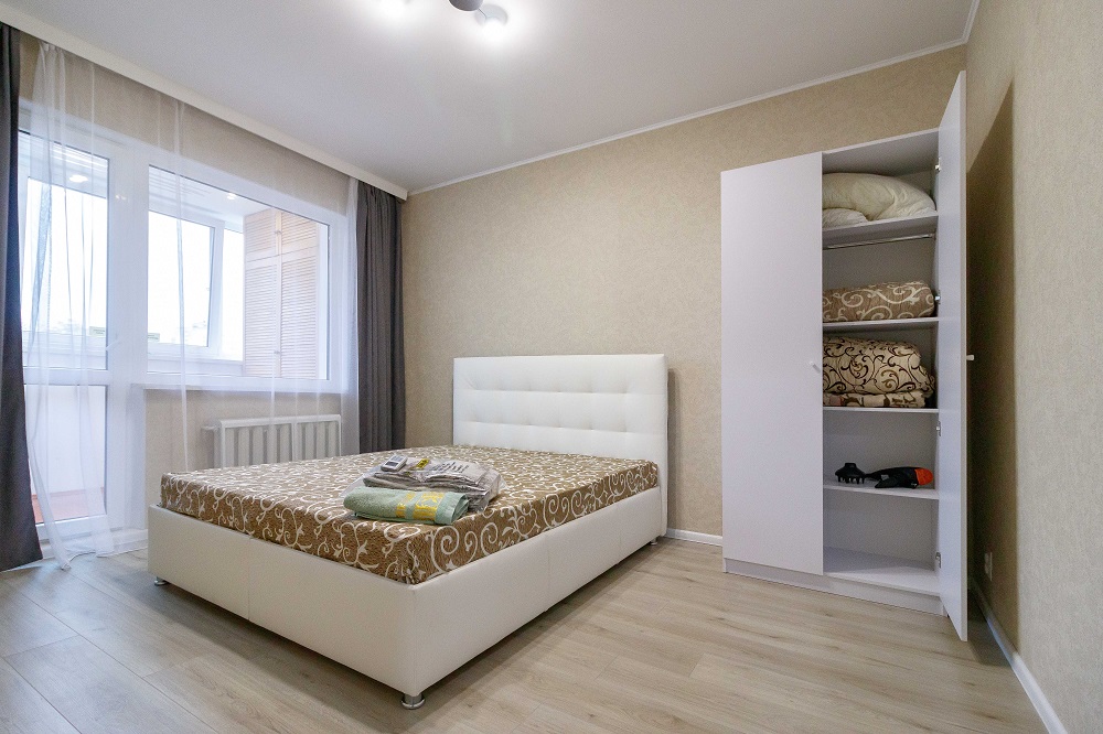 3-bedrooms apartment on the Ozerna street 26 (for navigation Obolon region)